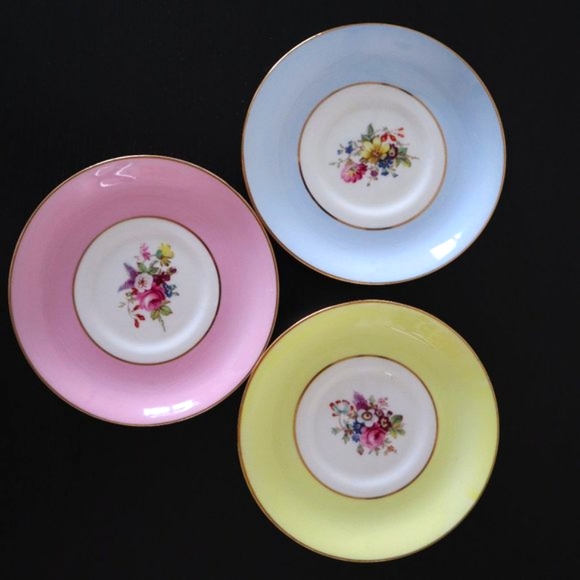 Hammersley Saucers Bone China Set of 4 / Hammersley Saucers China - Picture 2 of 10